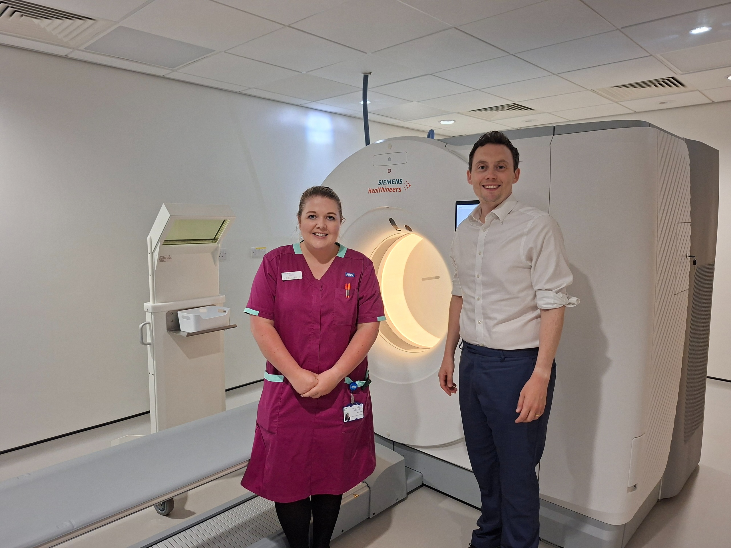 Wirral MP visits The Clatterbridge Cancer Centre to see &lsquo;first in UK&rsquo; PET-CT scanner and innovative cancer care thumbnail image